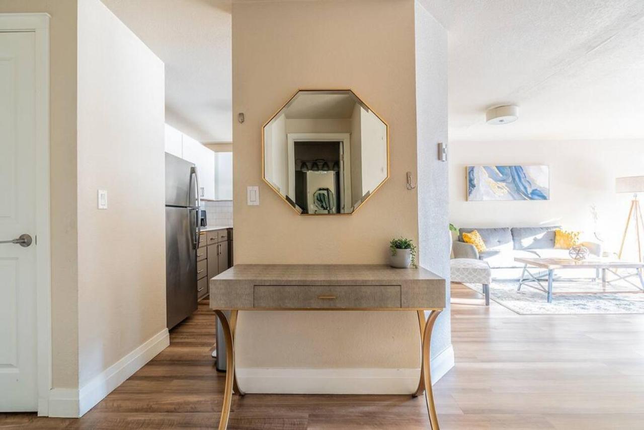 סיאטל Modern And Spacious Apartment- Gym, Wifi, Free Parking מראה חיצוני תמונה